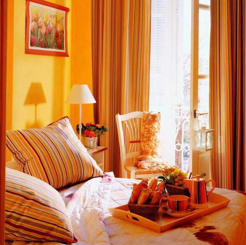 Hotel Bonaparte Toulon Room photo