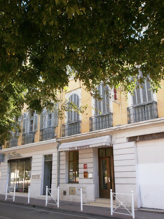 Hotel Bonaparte Toulon Exterior photo